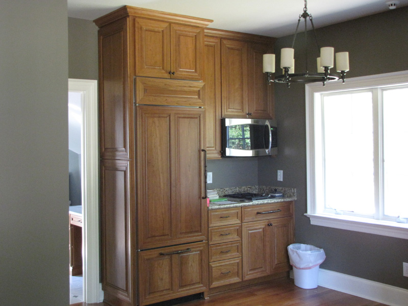 Cherry Kitchenette w-wood panels on Ref.