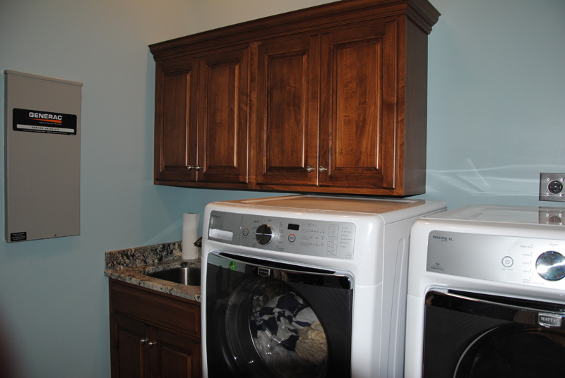 Maple - Laundry room