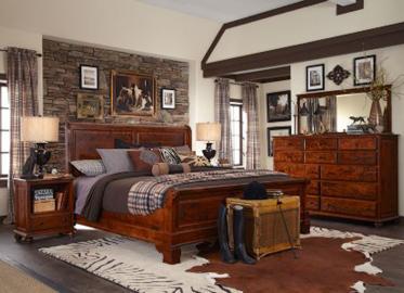 Olde-World-Bedroom-Imperial