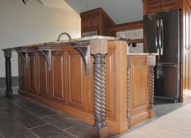 Upstairs Kitchen Poplar w-Soft Maple Posts