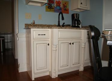 Wet Bar w-Posts Paint & glaze